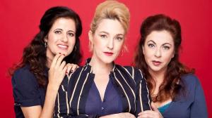 כוכבות ההצגה "החברות הכי טובות". חרם זה מעשה לא חברי.