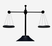 הכל מונח על כף המאזניים