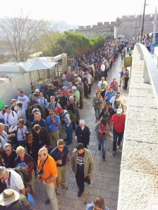תור תיירים להר הבית. מתוך חדשות הר הבית