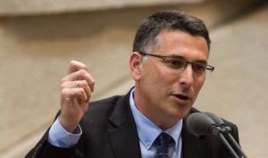 סער. הוסיף סיבוב על המערכת הפוליטית המסוחררת. צילום: פלאש 90