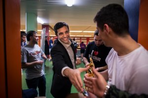 סלאח ומעריץ. צילום: דר שפיגל