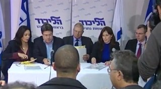 חברי הליכוד עושים את עבודת העיתונות.