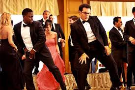 רגע משעשע מתוך 'שושבין להשכרה'