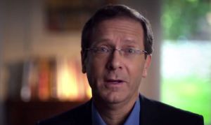 ממנו הוא מפחד?