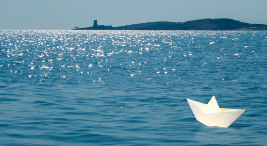 paper_boat_by_tiveery-d6o4ii3