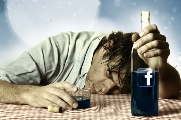 Facebook-addict1-600x400