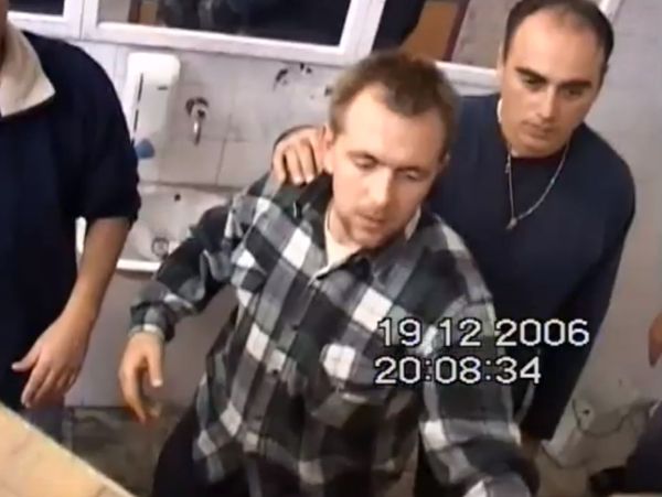 רומן זדורוב בסרטון השחזור (מקור: יו טיוב) 